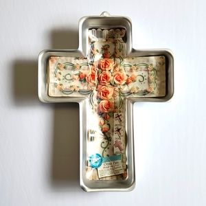 Wilton Cross Cake Pan